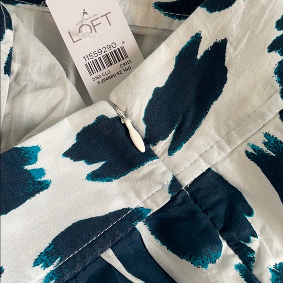Ann Taylor Loft Skirt - NWT - Picture 3 of 3